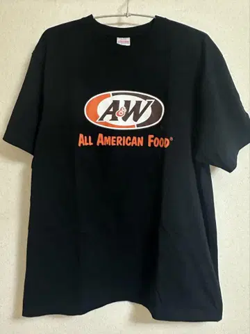 A&W 로고 티셔츠 블랙