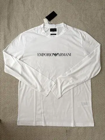 새상품 엠포리오 아르마니 XXL 긴팔 티셔츠 EMPORIO ARMANI