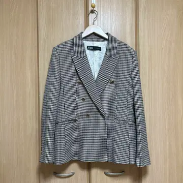 미사용 새상품 ZARA 하운드투스 골드 버튼 자켓