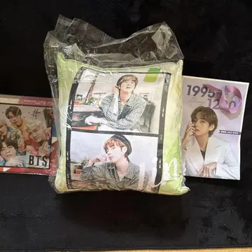 BTS 쿠션 클리어 파일 손가방