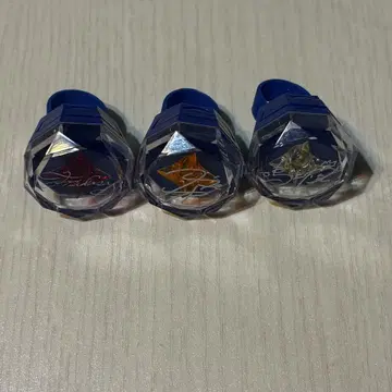 스오우 츠카사, 나루카미 아라시, 츠키나가 레오 반지 라이트