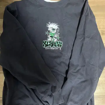 XLARGE 캐릭터 자수 트레이닝복