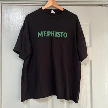 MEPHISTO 블랙 T셔츠