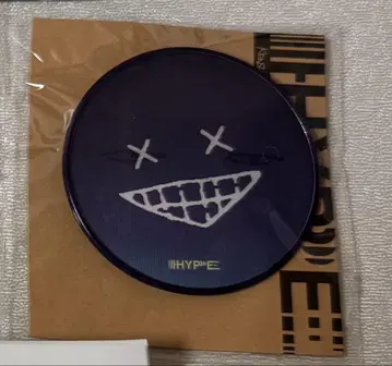 요네즈켄시 이면성 배지 HYPE