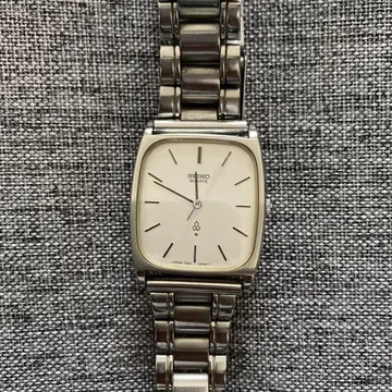 [ 중고품 ] SEIKO 쿼츠 -새상품급- 가동품