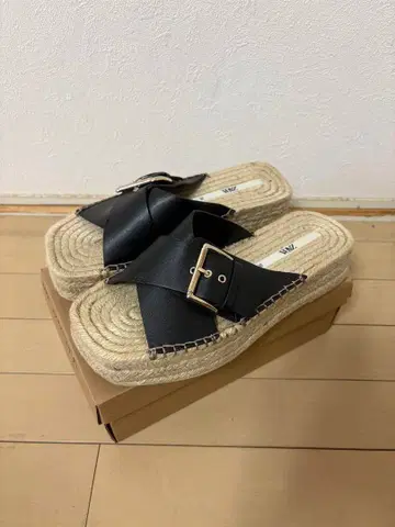 ZARA 에스파드리유 샌들 38 사이즈 블랙