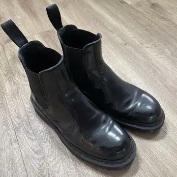 닥터마틴 첼시 부츠