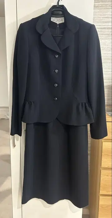 miss ashida 블랙 원피스 수트
