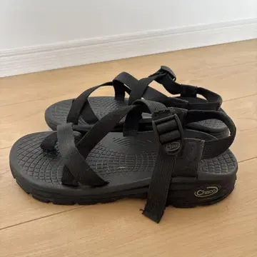 Chaco 블랙 스포츠 샌들
