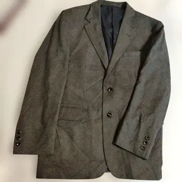 그레이 비즈니스 정장 자켓. 카페 소호 브랜드.