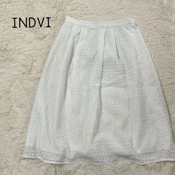 INDIVI 기하학 레이스 턱 플레어 스커트 화이트 36 S 레이스