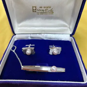 넥타이핀과 펄 커프스 세트 silver