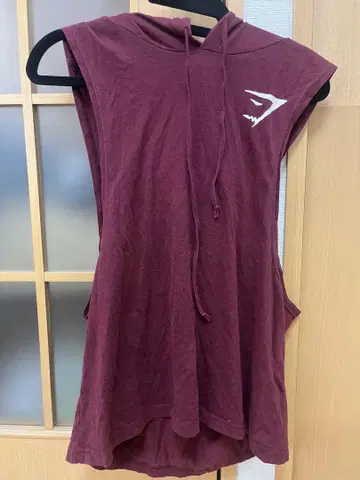 짐샤크 GYMSHARK 슬리브리스