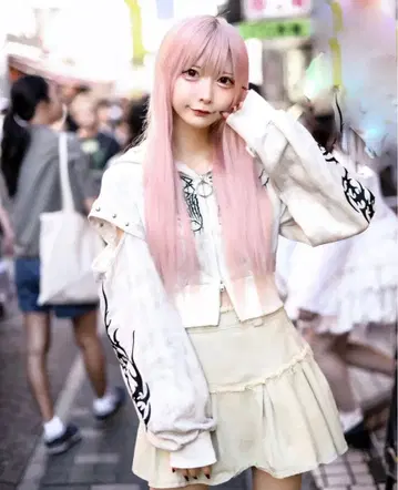 KRY 크롭 후드티