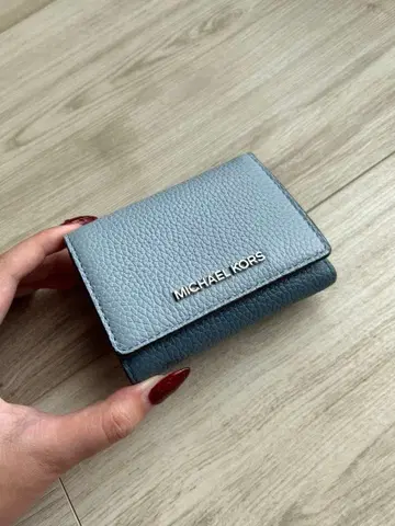 MICHAEL KORS 3단 폴더형 지갑 그레이