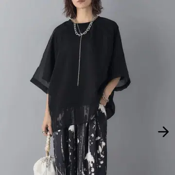 ESICA 시어 레이어드 래글런 TEE 블랙