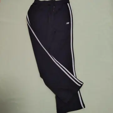New Balance 스웨트 팬츠 블랙 여성용 M 인심 69