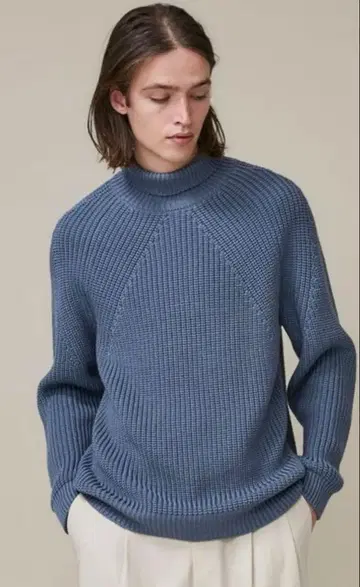 BATONER 바토너 SIGNATURE TURTLE NECK