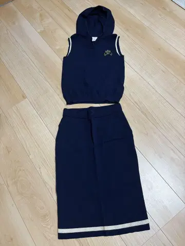Rady 네이비 스커트 셋업