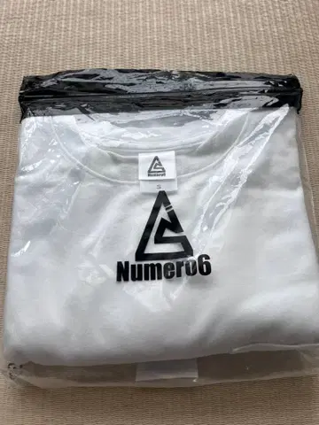 Numero6 T셔츠 S 화이트 네이비