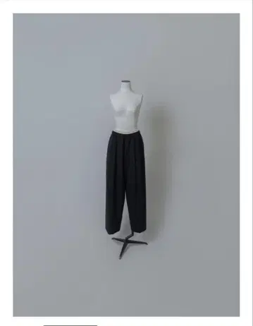 LOHEN DOUBLE 2TUCK PANTS BLACK36