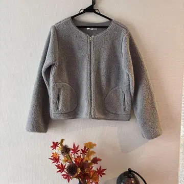 DOCLASSE 복슬복슬 아우터 사이즈 M