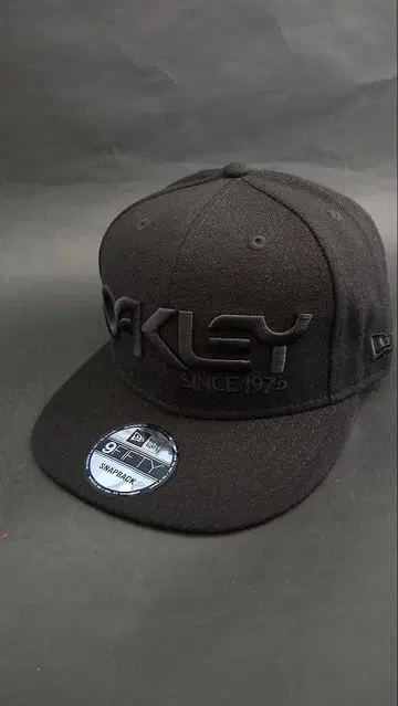 OAKLEY NEWERA 올블랙스 스냅백 캡 9FIFTY