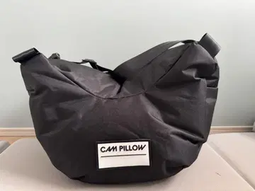 시네 사들 CAM PILLOW