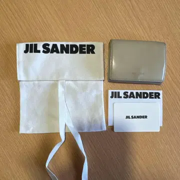 질 샌더 3단 폴더형 지갑 베이지