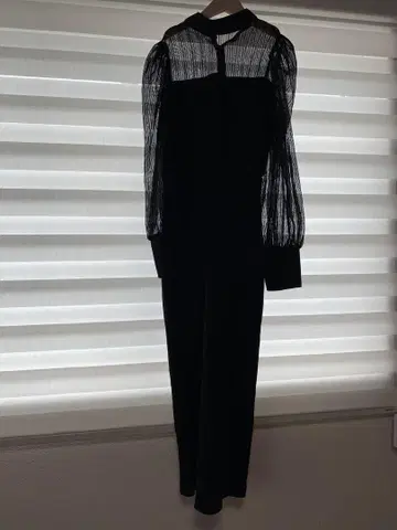 블랙 시스루 드레스