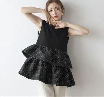La-gemme Lajour 페플럼 티어드 도트 상의