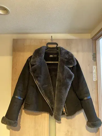 ZARA 인조 모피 라이더 자켓