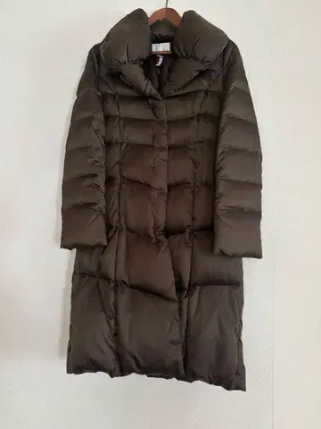 다크 브라운 롱 다운 자켓