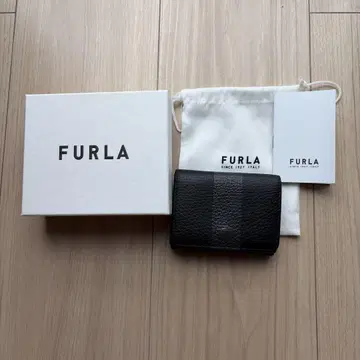 FURLA 3단 폴더형 지갑 블랙 가죽
