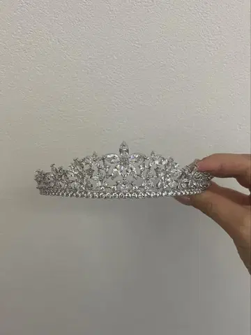 티아라
