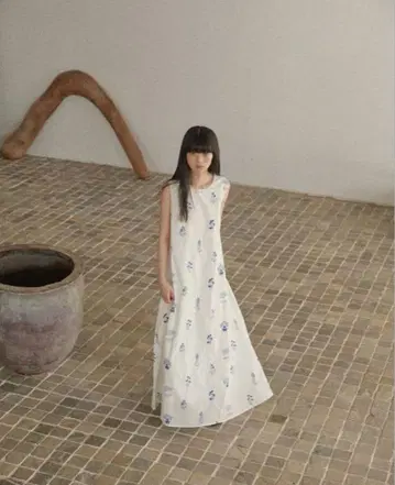 [ dium ] Flower embroidery one piece