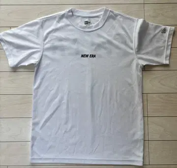 NEW ERA 뉴에라 T셔츠