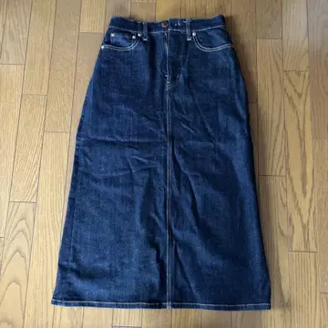 새상품급 23구 DENIM 다크 블루 타이트 스커트
