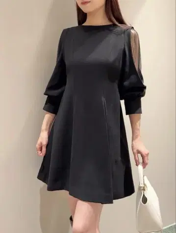 SNIDEL 시어 숄더 미니 원피스
