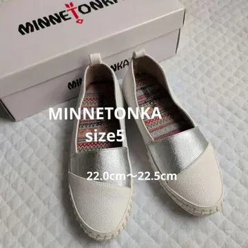MINNETONKA 에스파드리유 슬립온 화이트/실버 size5