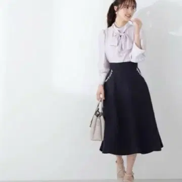 프로포션 바디 드레싱 포켓 펄 트위드 스커트