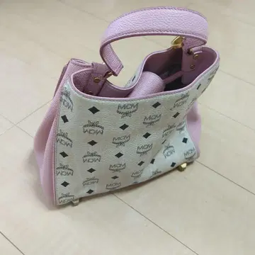 MCM 핑크 화이트 핸드백