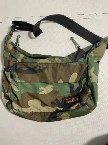 MYSTERY RANCH 카모 패턴 숄더백
