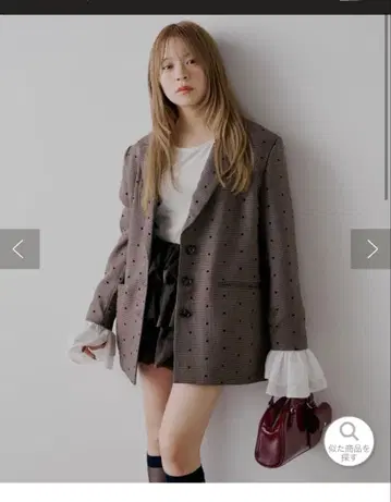 [ yuzu 콜라보 기획 ] 소매 프릴 오버 자켓 chico
