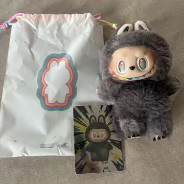Labubu Big into Energy 라부부 시크릿