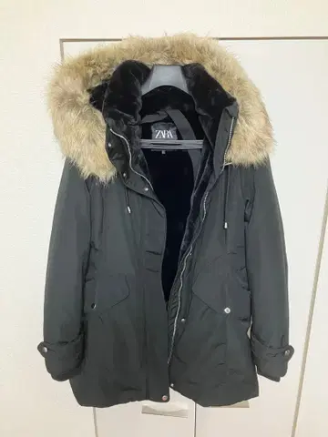 새상품급 ZARA 여성용 코트 XL 사이즈