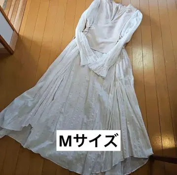 AMERI 화이트 원피스