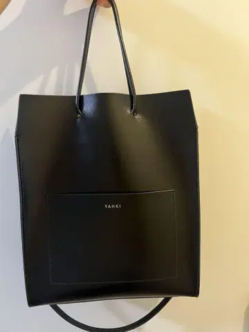 YAHKI 블랙 토트백