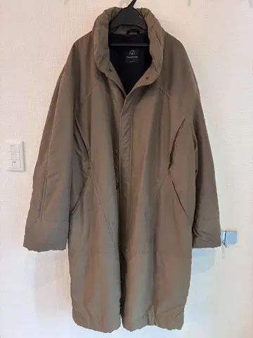 Ermenegildo Zegna 카키 롱 코트