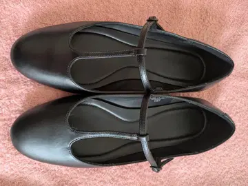 블랙 T스트랩 발레 슈즈 UNIQLO:C 24.5cm